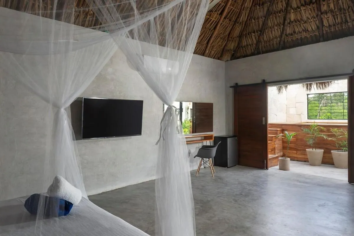Grand 7Br Villa Jacuzzi Pool & Charming Patio Tulum
