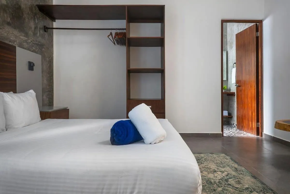 Grand 7Br Villa Jacuzzi Pool & Charming Patio Tulum