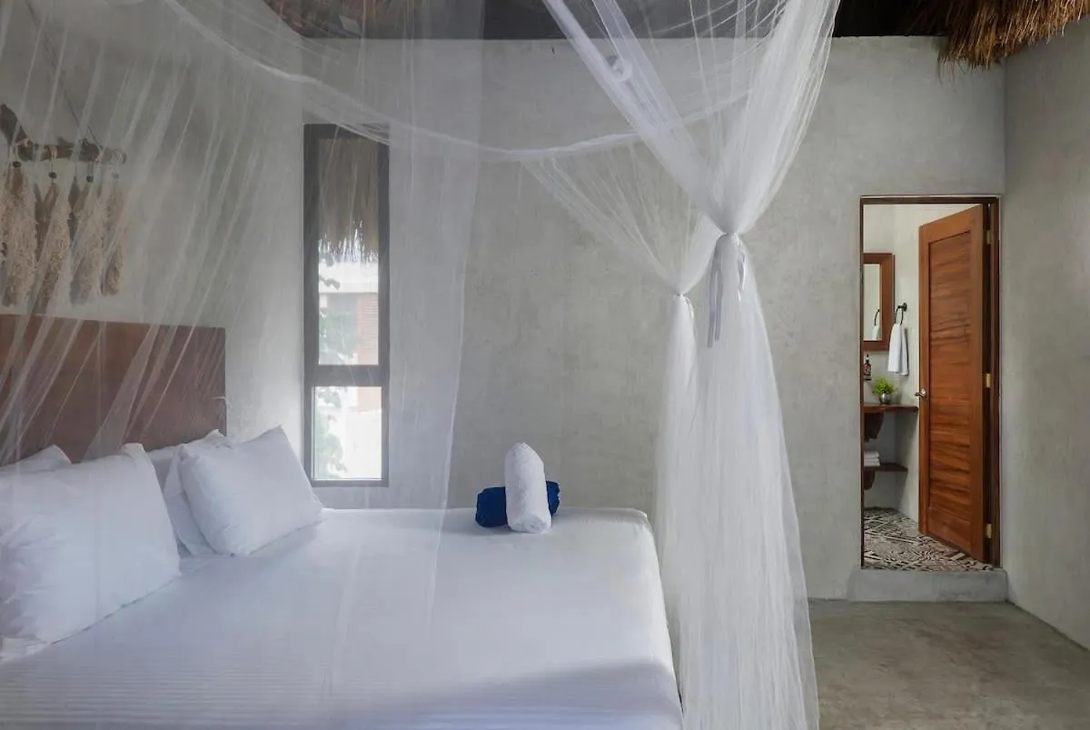 Grand 7Br Villa Jacuzzi Pool & Charming Patio Tulum