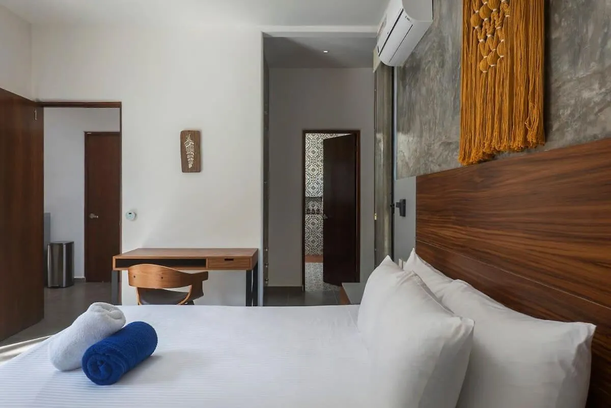Grand 7Br Villa Jacuzzi Pool & Charming Patio Tulum
