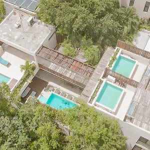 Villa Maracuyá: With 3 Jacuzzi, Private Pool, Chef&spa, Tulum